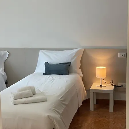 Apartment Bnbook Quadrilocale Italia Rho