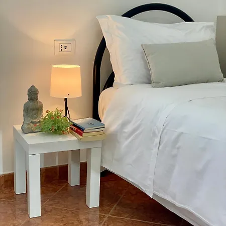 Apartment Bnbook Quadrilocale Italia *